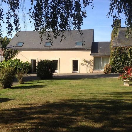 Le Petit Pont Hotel Moncé-en-Belin Eksteriør billede