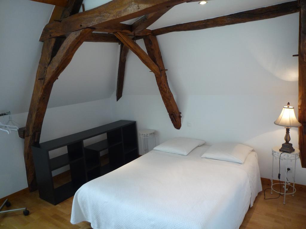 Le Petit Pont Hotel Moncé-en-Belin Eksteriør billede
