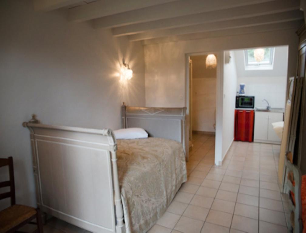 Le Petit Pont Hotel Moncé-en-Belin Eksteriør billede