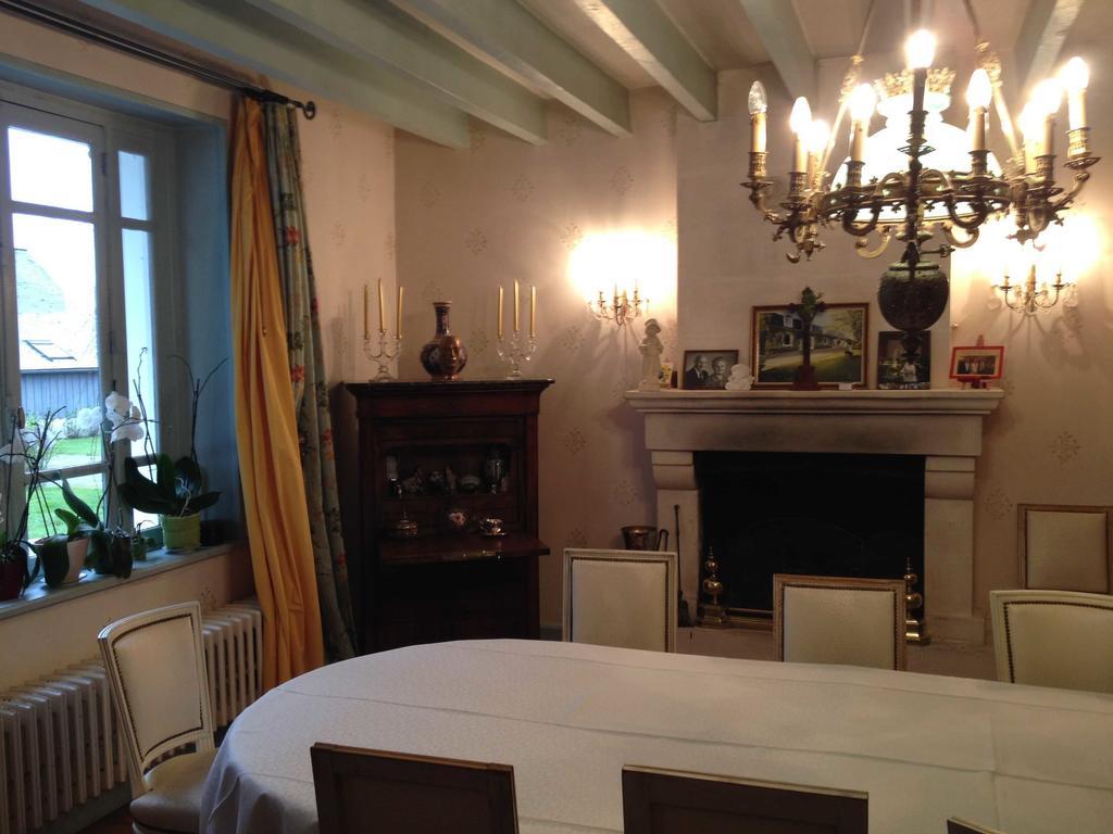 Le Petit Pont Hotel Moncé-en-Belin Eksteriør billede