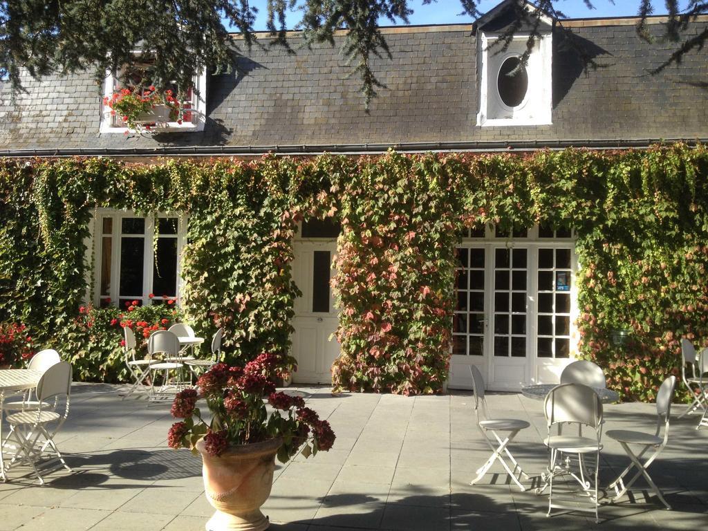 Le Petit Pont Hotel Moncé-en-Belin Eksteriør billede