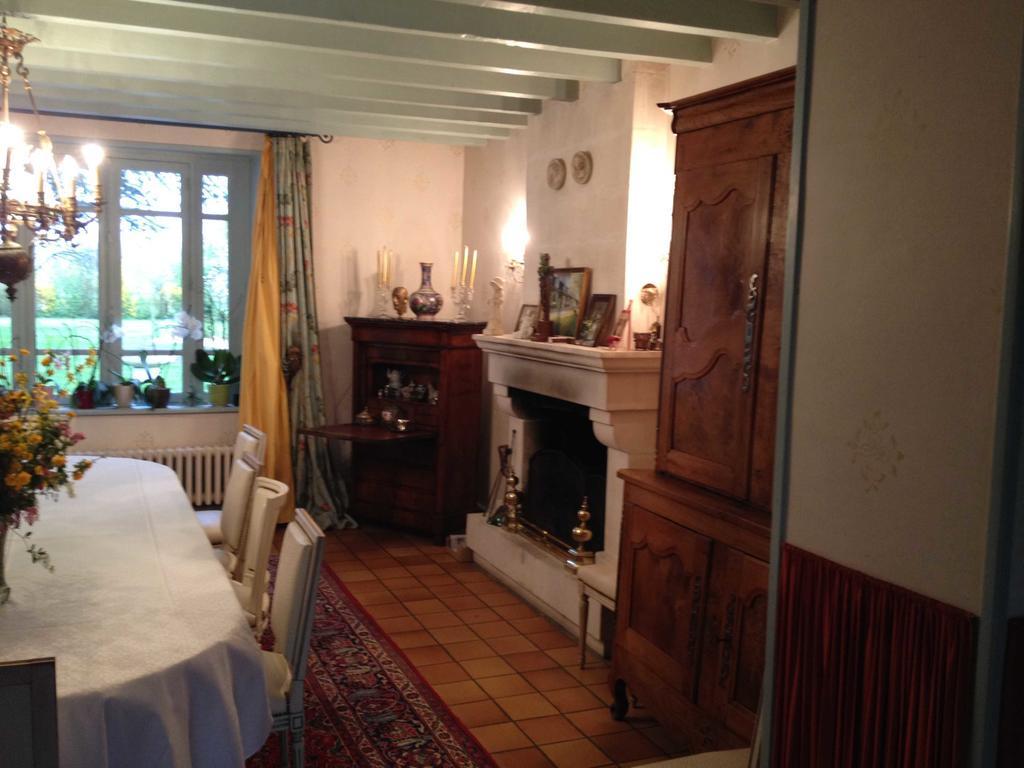 Le Petit Pont Hotel Moncé-en-Belin Eksteriør billede